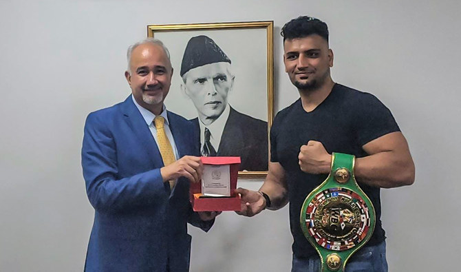 Pak embassy in UAE celebrated victory of Pakistani boxer Taimoor Khan