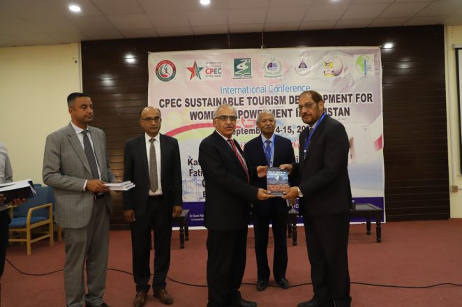 Prof. Dr. Engr. Attaullah Shah presented Group Captain (R) Syed Mukhtar Jilani with the book Silk Route Revisited.