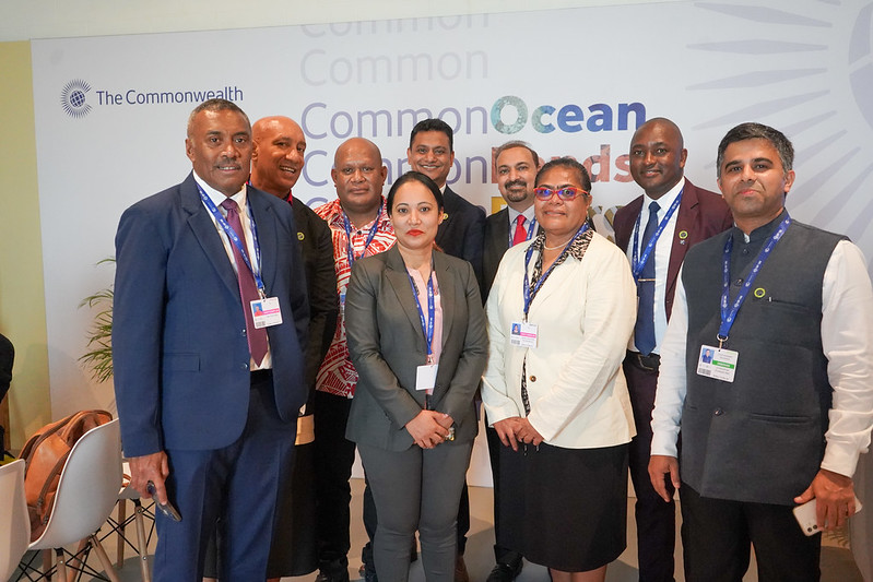 Members of Fiji delegation & Commonwealth Climate Advisers from Tonga, Solomon Ils, Naru and Maldives