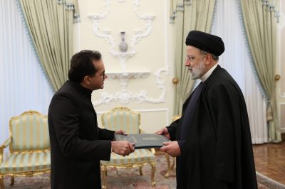 Pakistan and Iran Ambassadors strengthen diplomatic ties